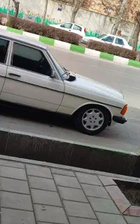 بنز 230 دانشجویی