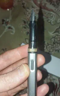 خودنویس و خودکار