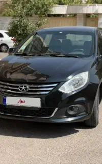 جک J4 مدل ۱۴۰۳، رنگ مشکی، کارکرد ۷۰ هزار کیلومتر