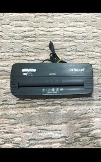 کاغذ خورد کن Rexel