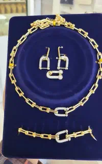 گالری بدلیجات گارنت