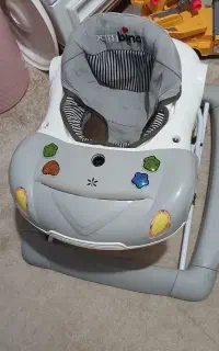روروئک  و اسباب بازی