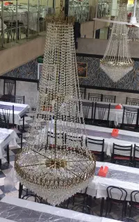 لوستر کریستال بزرگ