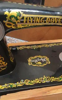 چرخ خیاطی قدیمی