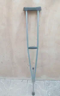 اصا زیر بغل