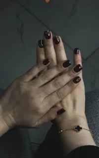 کاشت ناخن تخفیف ویژه