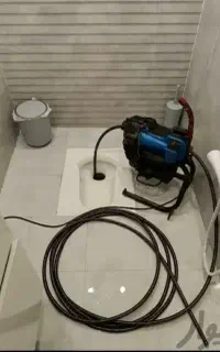 لوله بازکنی با دستگاه مخصوص کاملا تمیز در محل
