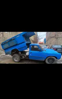 ماسه و شن و حمل بار با نیسان کمپرسی