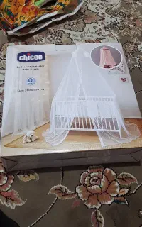 تور تخت کنار مادر