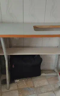 میز چرخ خیاطی