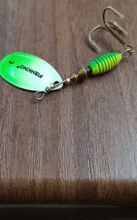 فروش لوازم ماهیگیری وبرکه ماهیگیری