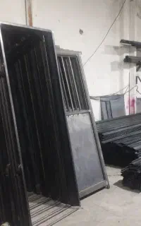درب انباری آهنی خر پشته وآسانسور پانچ سبک و سنگین،