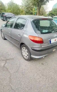 پژو ۲۰۶