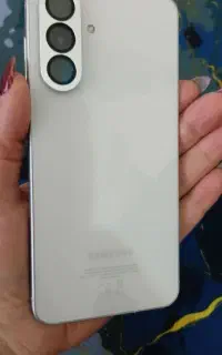 a56 128 گیگ رم ۸ اصل ویتنام با شارژر