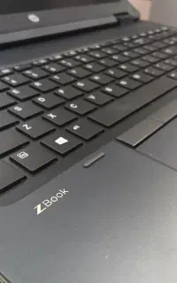 لپ‌تاپ i7 حرفه‌ای، SSD، گرافیک مجزا و رم 16