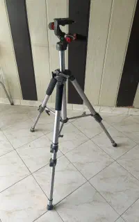 سه پایه انواع دوربین ها