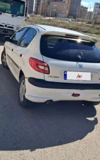 پژو۲۰۶تیپ۲مدل۸۱