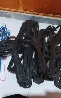 چوب لباسی ورگال در حد نو سالم