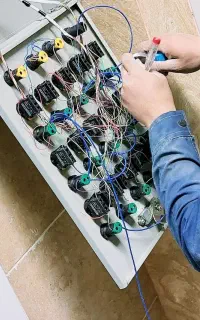 برقکار صنعتی و ساختمانی