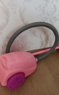 اسباب بازی جاروبرقی سالم و نو