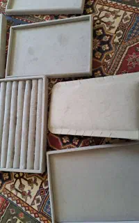 استند بدلیجات. زیور آلات