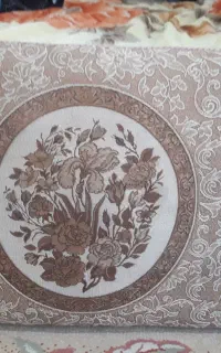 پشتی دیواری