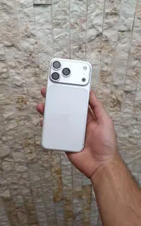 آیفون۱۷پرومکسch