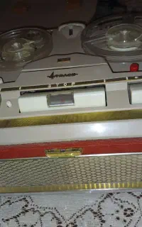 ریل ظبط و پخش ۴ لبه