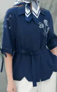 به یک‌نفرخانم جهت بسته بندی پوشاک نیازمندیم