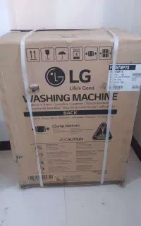 ماشین لباسشویی ال جی ۸ کیلویی نقره ای مدل J5