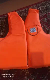 جلیقه غریق جلیقه شنا