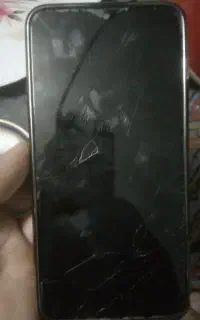 فقط تاچش شکسته ولی روشنه وبی عیب