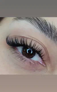 اکستنشن مژه از480 مژه هیدن300لیفت600(ویژه تابستان)
