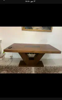 میز ناهار خوری۶نفره تا ۸نفره،دارای بار