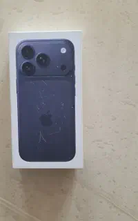 ایفون blue. zaa 256 17pro.
