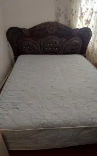تخت وتشک