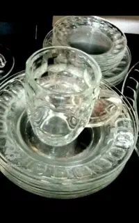سرویس ۳۳ پارچه ی لومینارک اصل فرانسه (انگشتی)