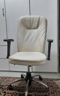 میز تحریر با صندلی