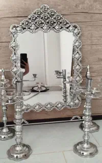 آیینه و شمعدان