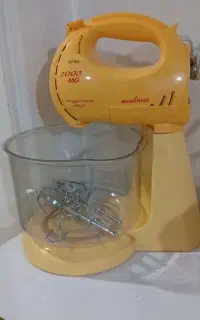 همزن برقی کاسه دار