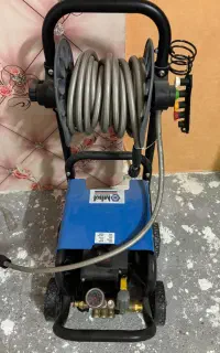 کارواش خانگی چرخدار میکا