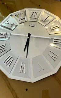 ساعت دیواری آینه ای