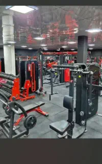 باشگاه بدنسازی محمد بومهن