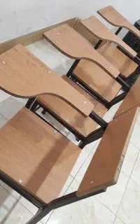 صندلی چوبی دانش آموزی