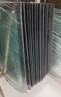 شیشه اتومبیل هرمزگان