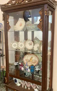 بوفه زیر قیمت