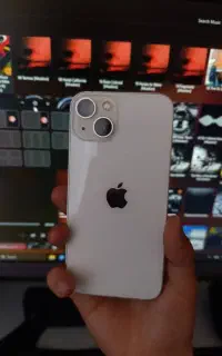 آیفون ۱۳ نرمال تمیز