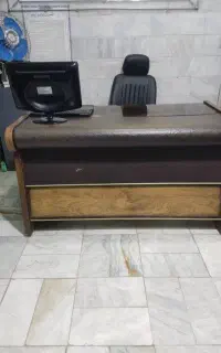 میز مدیریت،صندلی