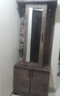 جاکفشی و بوفه و میزتلفن فروشی