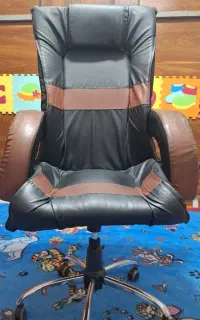 صندلی مدیریتی